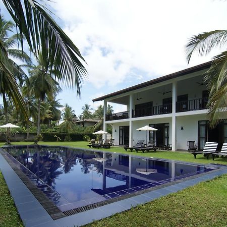 Nil Menik Villa Bentota Exterior photo